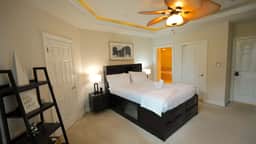 Parklands - Primary Suite - Image 2