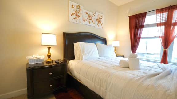 Parklands - Amber Room - Image 2